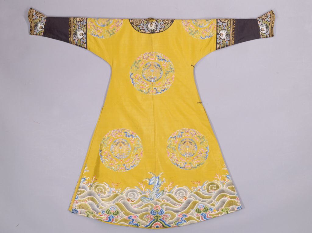 图片[2]-Fragrant Color Yarn Embroidery Eight Regiments Kui Long Single Robe-China Archive